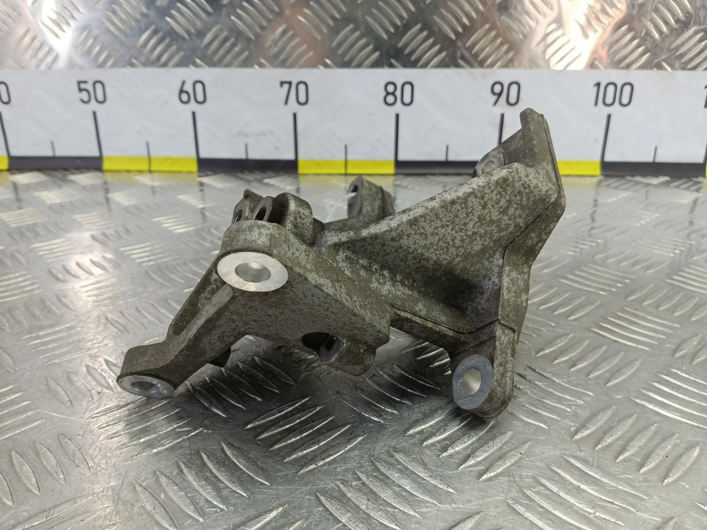 кронштейн гур SUBARU Tribeca 3.0 4WD AT (250 л.с.)Tribeca  WX (2004—2007) Внедорожник 22870AA150, 750 рублей, Москва