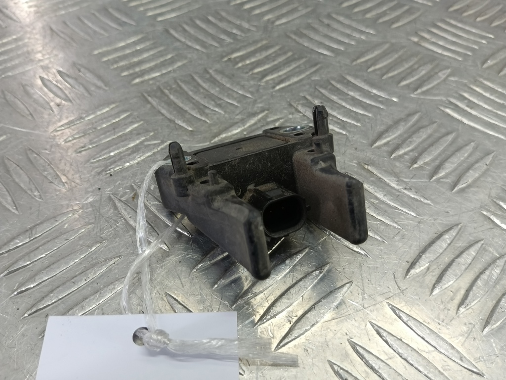 датчик удара (air bag) SUBARU Tribeca 3.0 4WD AT (250 л.с.)Tribeca  WX (2004—2007) Внедорожник 98231AG01A, 750 рублей, Москва