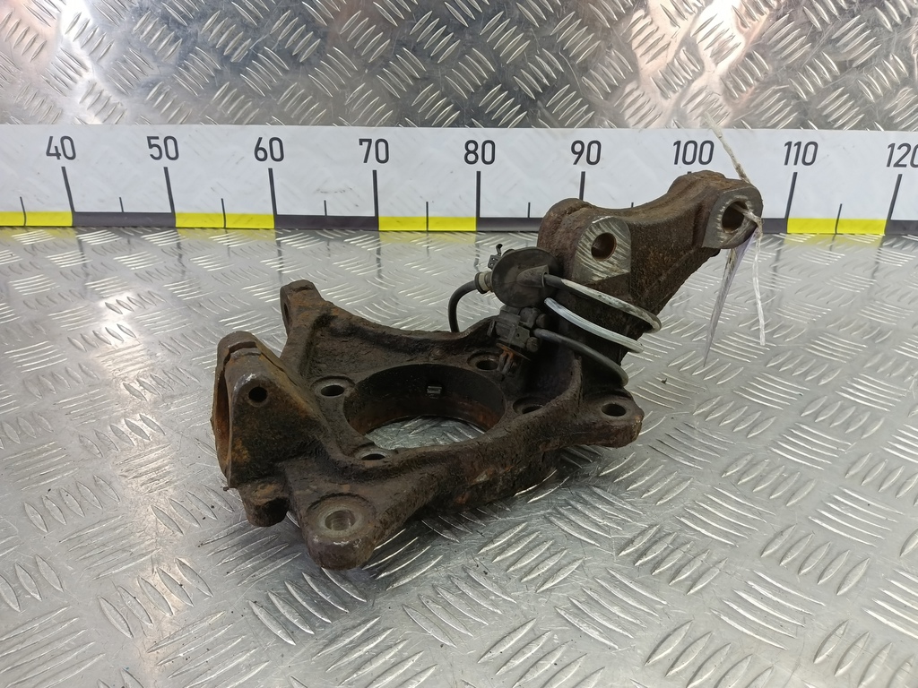 кулак SUBARU Tribeca 3.0 4WD AT (250 л.с.)Tribeca  WX (2004—2007) Внедорожник 28313XA00A, 3510 рублей, Москва