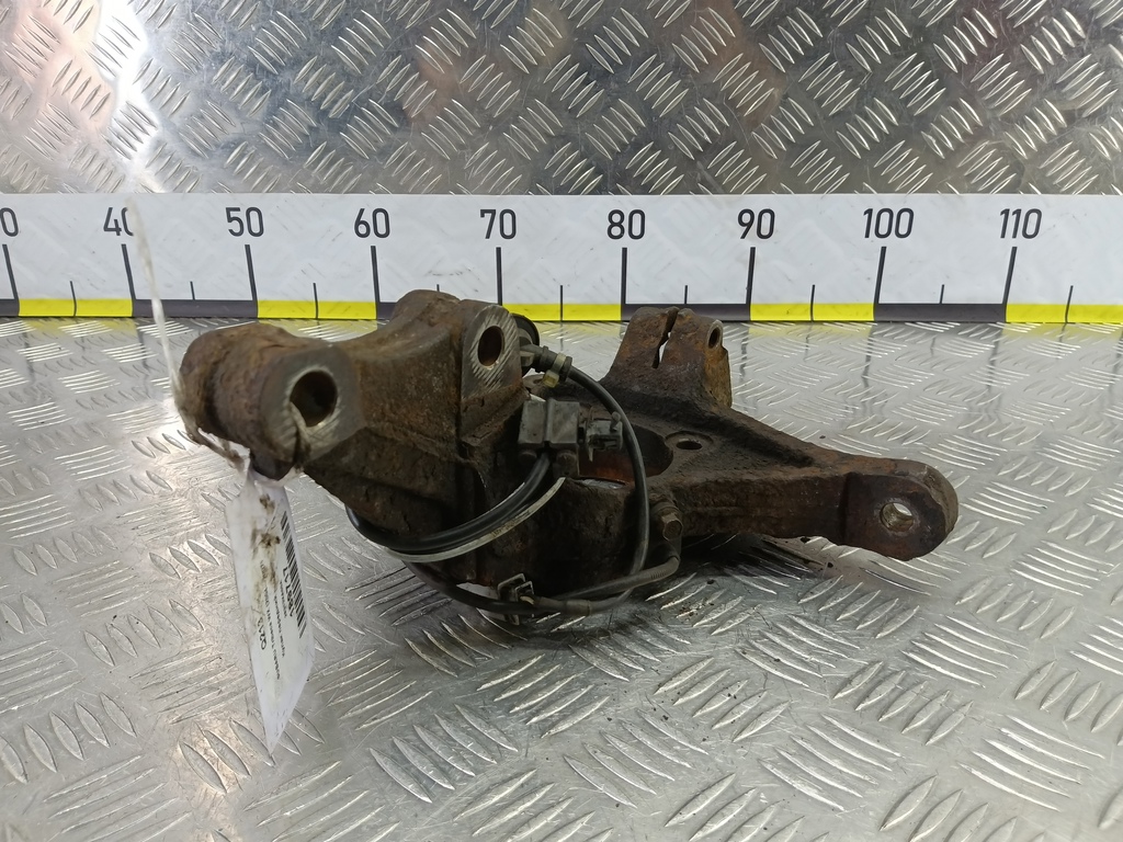 кулак SUBARU Tribeca 3.0 4WD AT (250 л.с.)Tribeca  WX (2004—2007) Внедорожник 28313XA00A, 3510 рублей, Москва