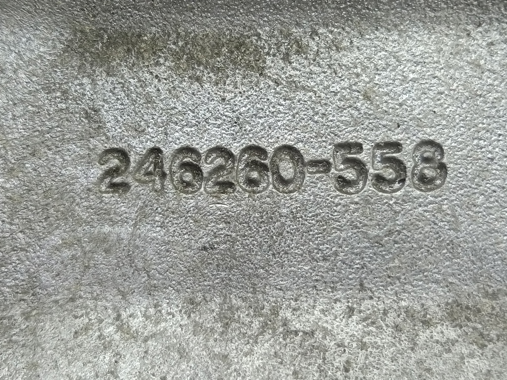 кронштейн компрессора кондиционера SUBARU Tribeca 3.0 4WD AT (250 л.с.)Tribeca  WX (2004—2007) Внедорожник 23950AA040, 2700 рублей, Москва