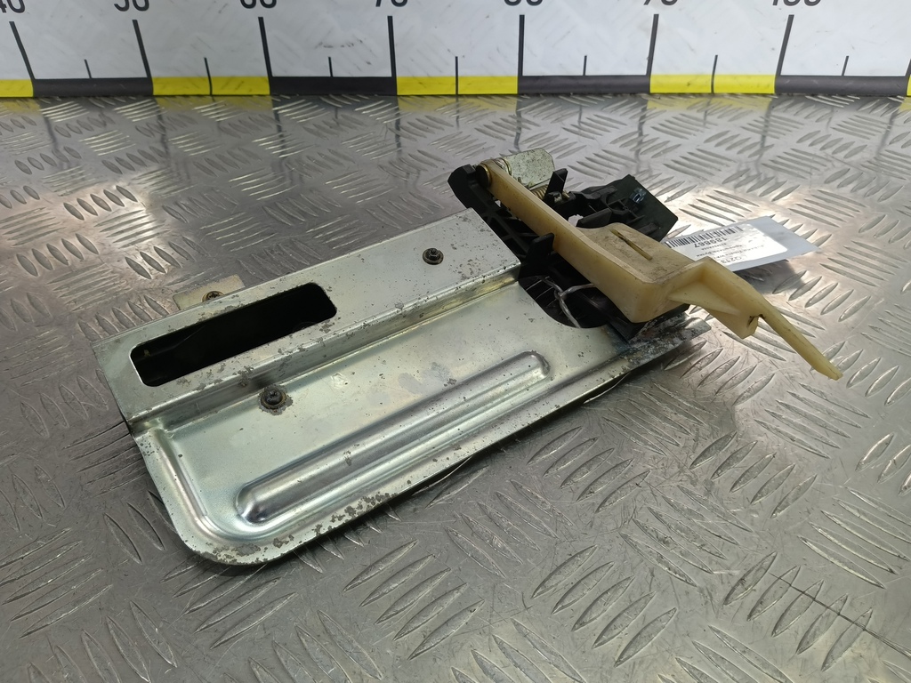 кронштейн ручки SUBARU Tribeca 3.0 4WD AT (250 л.с.)Tribeca  WX (2004—2007) Внедорожник 62142XA02A, 1210 рублей, Москва