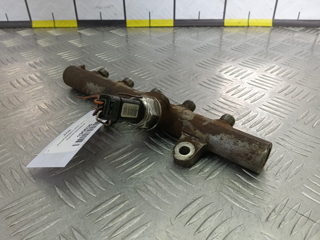 рампа топливная Renault Kangoo  8200669695, 3620 рублей, Москва