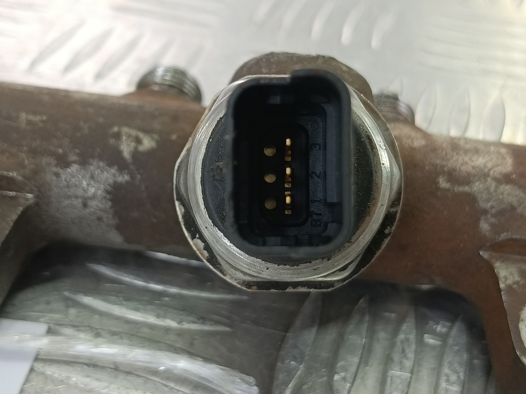 рампа топливная Renault Kangoo  8200669695, 3620 рублей, Москва