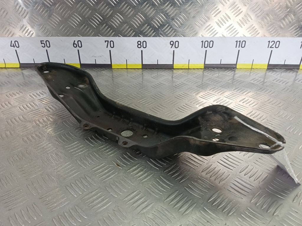 кронштейн кпп SUBARU Tribeca 3.0 4WD AT (250 л.с.)Tribeca  WX (2004—2007) Внедорожник 41011XA00A, 1780 рублей, Москва