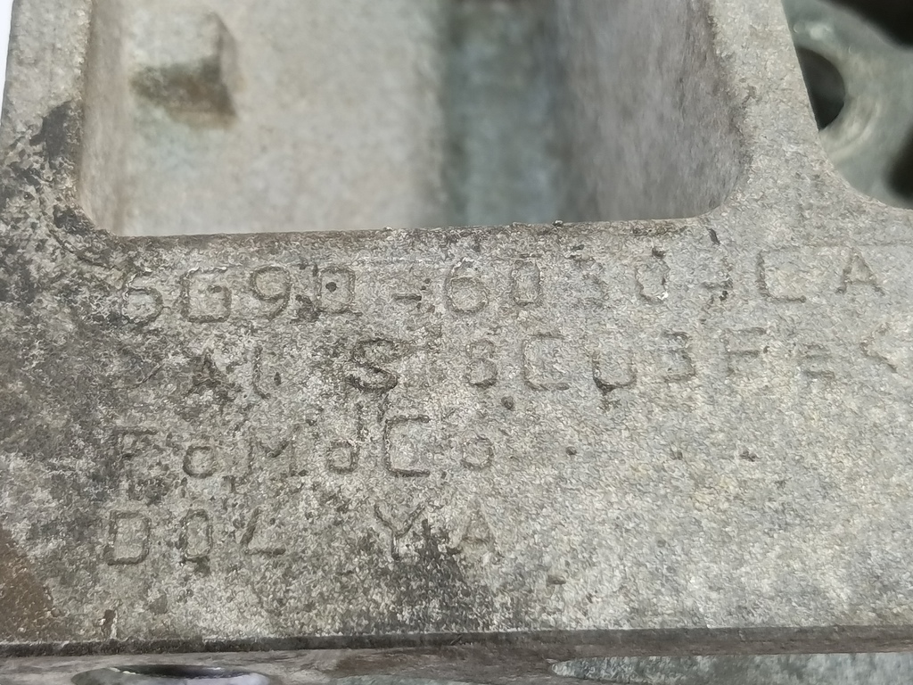 кронштейн двигателя (двс) LAND ROVER FREELANDER  LR001216, 630 рублей, Москва