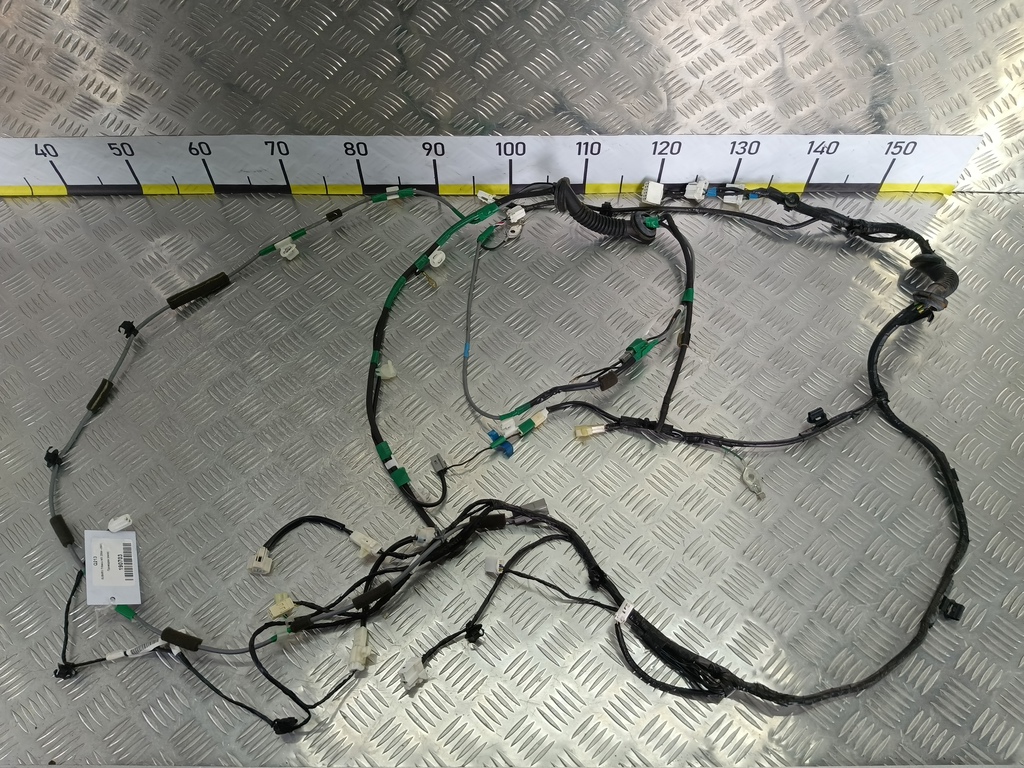 проводка (коса) SUBARU Tribeca 3.0 4WD AT (250 л.с.)Tribeca  WX (2004—2007) Внедорожник 81812XA14A, 1320 рублей, Москва