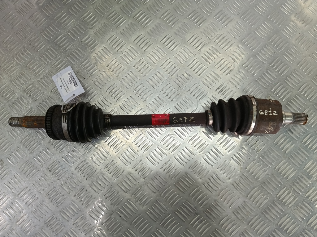 привод Hyundai GETZ 1.4 AT (97 л.с.)Getz  I рестайлинг (2005—2011) Хетчбэк 495001C252, 2700 рублей, Москва