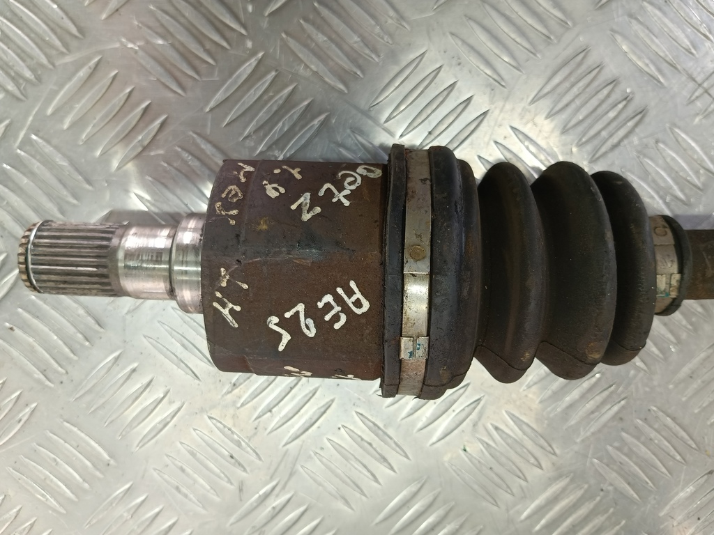 привод Hyundai GETZ 1.4 AT (97 л.с.)Getz  I рестайлинг (2005—2011) Хетчбэк 495001C252, 2700 рублей, Москва