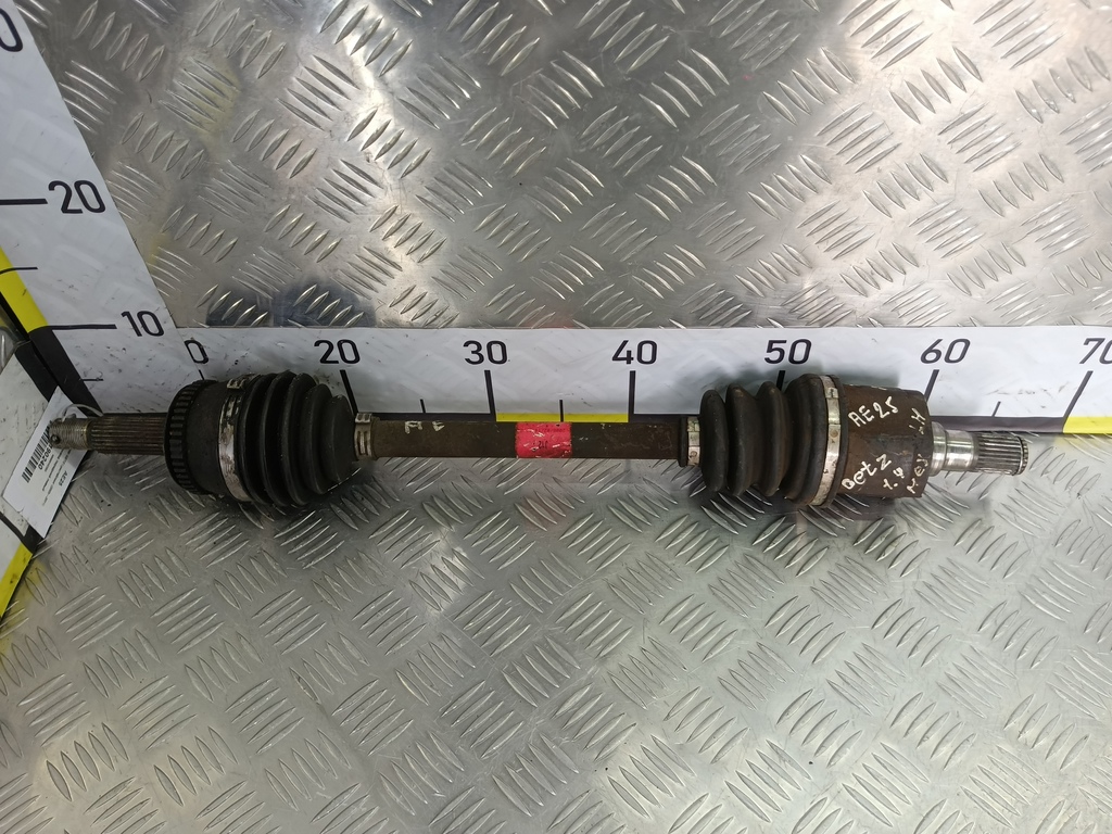 привод Hyundai GETZ 1.4 AT (97 л.с.)Getz  I рестайлинг (2005—2011) Хетчбэк 495001C252, 2700 рублей, Москва