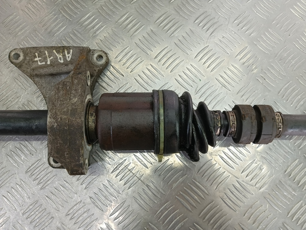 привод NISSAN QASHQAI  39100JD02B, 7300 рублей, Москва