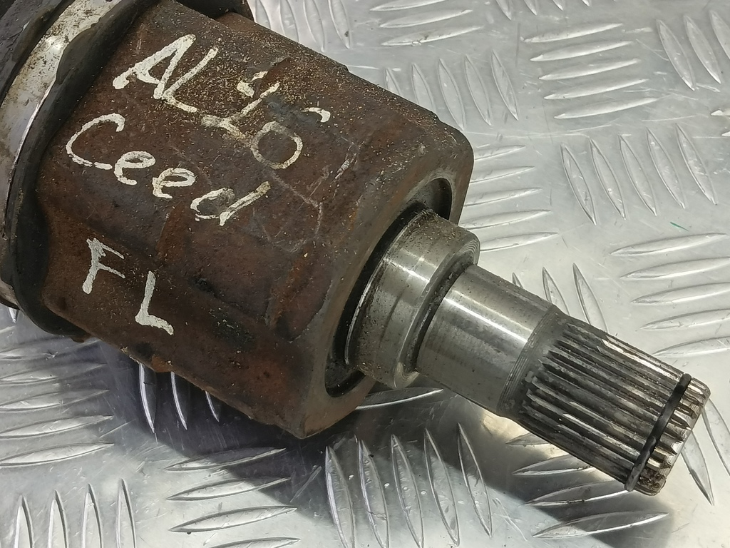 привод Kia Ceed  495011H210, 8450 рублей, Москва