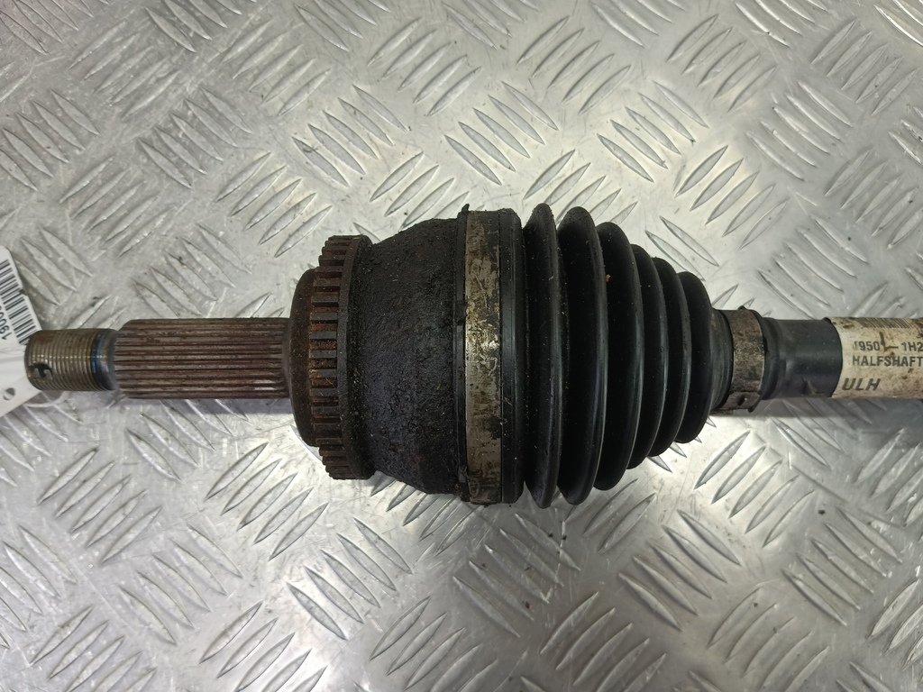 привод Kia Ceed  495011H210, 8450 рублей, Москва