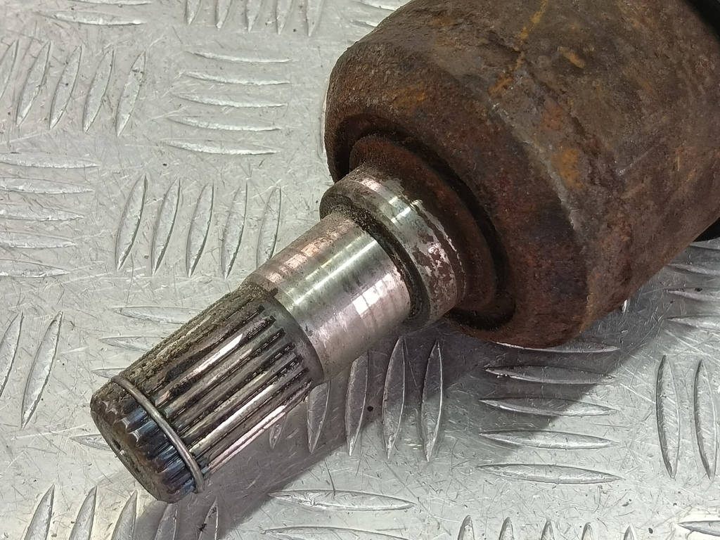 привод Hyundai TUCSON 2.7 AT (173 л.с.)Tucson  I (2004—2011) Внедорожник 496002E000, 6150 рублей, Москва