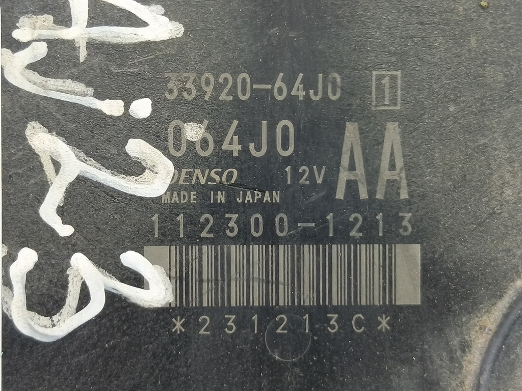 блок управления двигателем SUZUKI Grand Vitara 1.6 4WD MT (106 л.с.)Grand Vitara  II (2005—2008) Внедорожник 33920-64J01, 3279 рублей, Москва