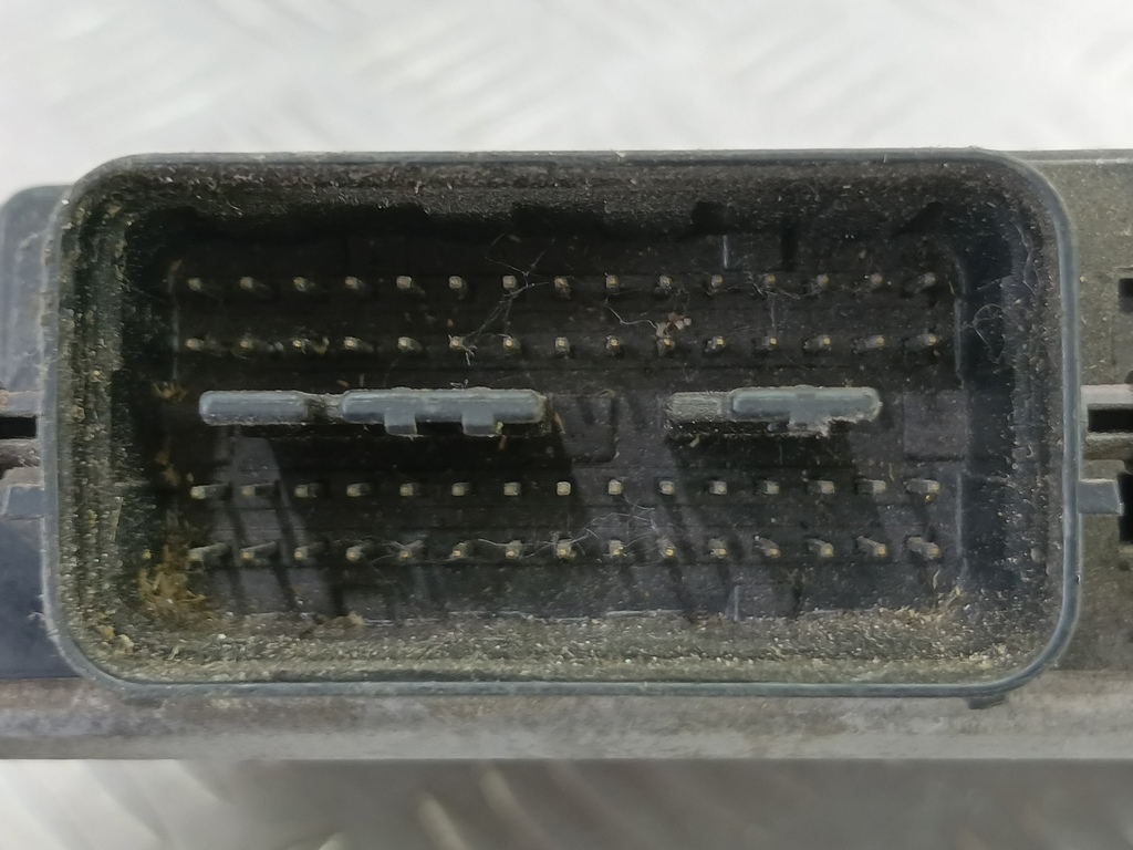 блок управления двигателем SUZUKI Grand Vitara 2.0 4WD MT (140 л.с.)Grand Vitara  II (2005—2008) Внедорожник 3392165J00, 2930 рублей, Москва