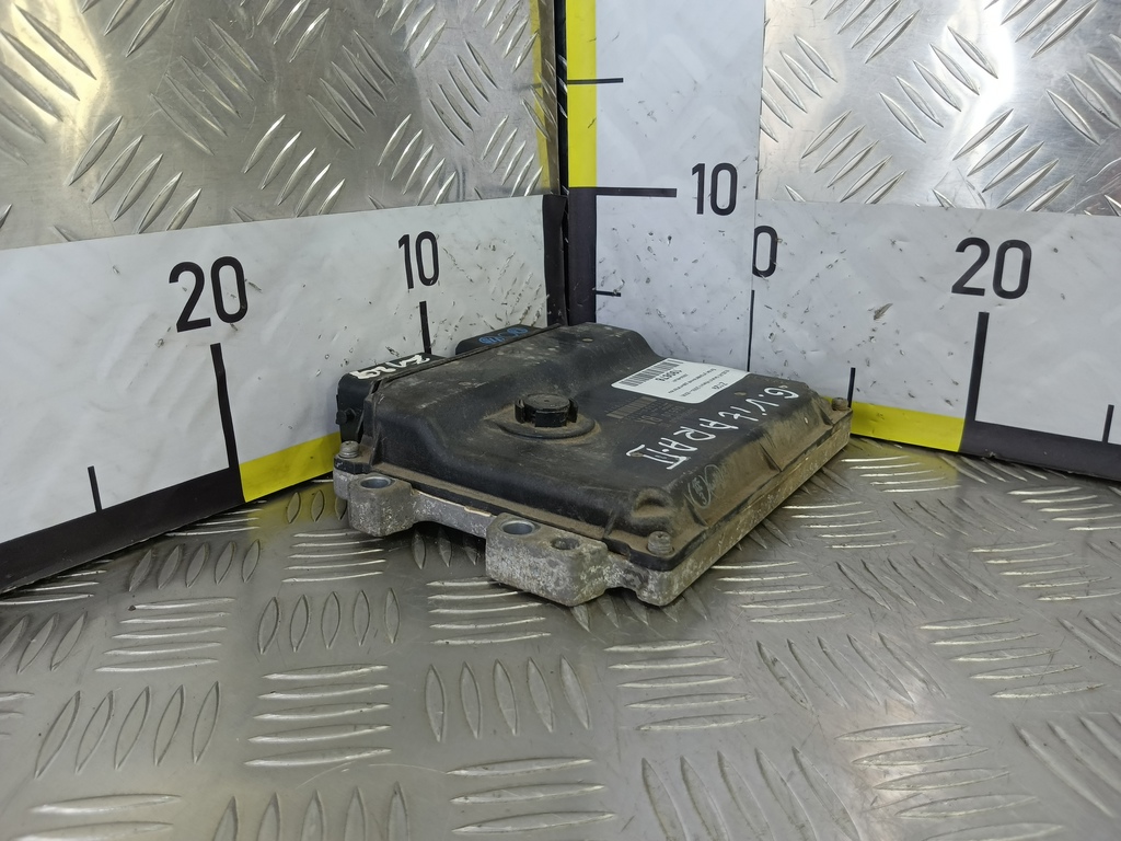 блок управления двигателем SUZUKI Grand Vitara 2.0 4WD MT (140 л.с.)Grand Vitara  II (2005—2008) Внедорожник 33920-65J01, 2130 рублей, Москва