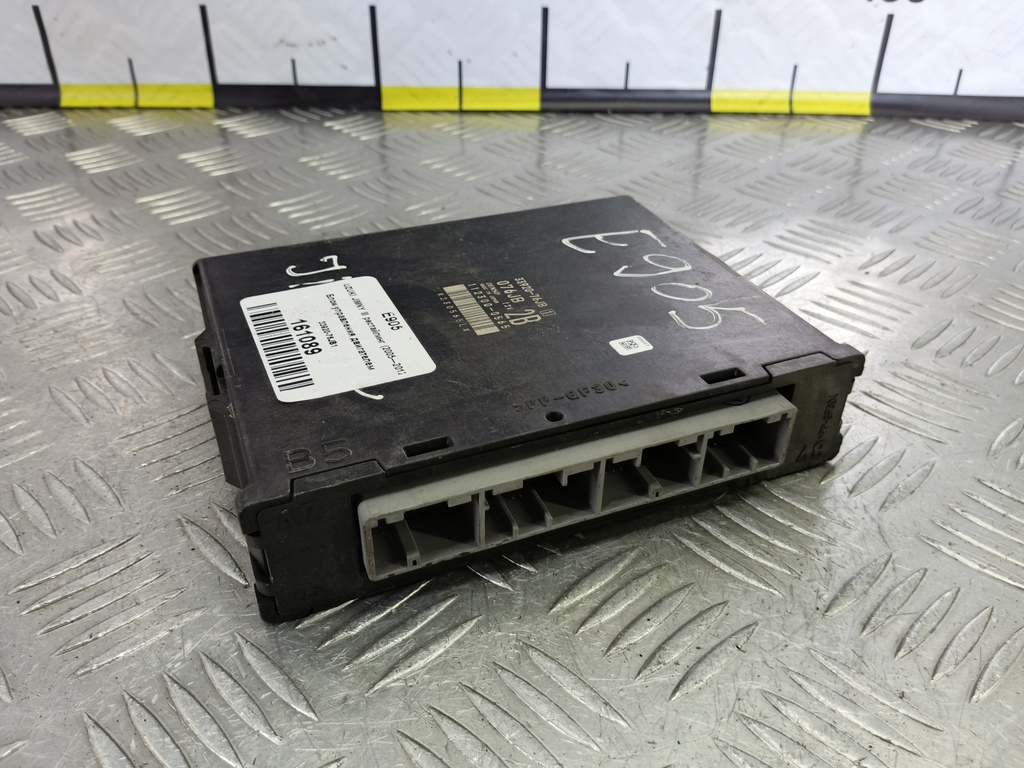 блок управления двигателем SUZUKI JIMNY 1.3 4WD MT (86 л.с.)Jimny  III рестайлинг (2005—2012) Внедорожник 3392076JB1, 2700 рублей, Москва