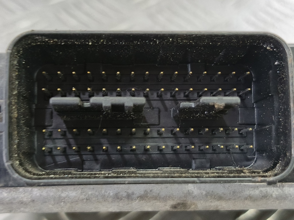 блок управления двигателем SUZUKI Grand Vitara 2.0 4WD MT (140 л.с.)Grand Vitara  II (2005—2008) Внедорожник 3392165J00, 2930 рублей, Москва