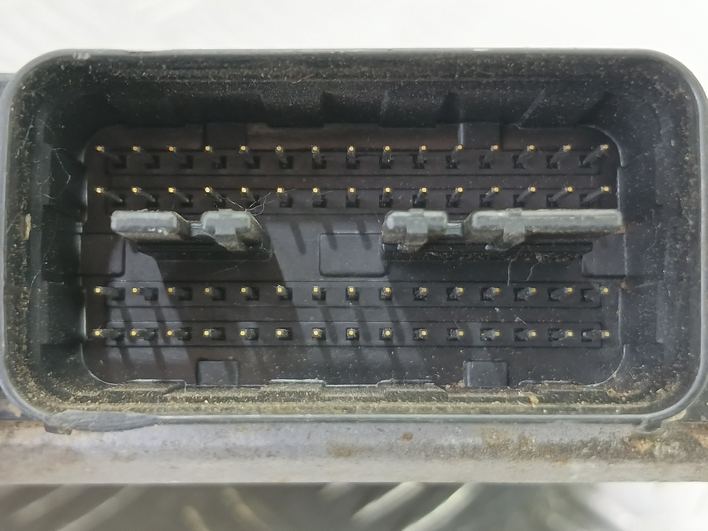 блок управления двигателем SUZUKI Grand Vitara 2.0 4WD MT (140 л.с.)Grand Vitara  II (2005—2008) Внедорожник 3392064J80, 2700 рублей, Москва