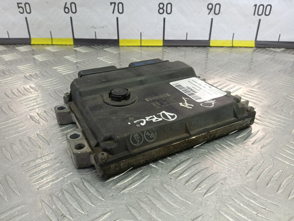 блок управления двигателем SUZUKI Grand Vitara 2.0 4WD MT (140 л.с.)Grand Vitara  II (2005—2008) Внедорожник 33920-65J01, 2130 рублей, Москва