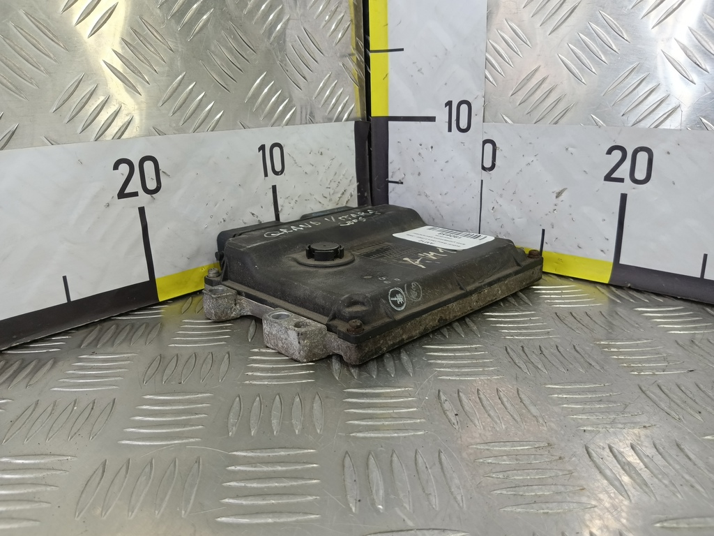 блок управления двигателем SUZUKI Grand Vitara 2.0 4WD MT (140 л.с.)Grand Vitara  II (2005—2008) Внедорожник 33920-65J00, 6150 рублей, Москва