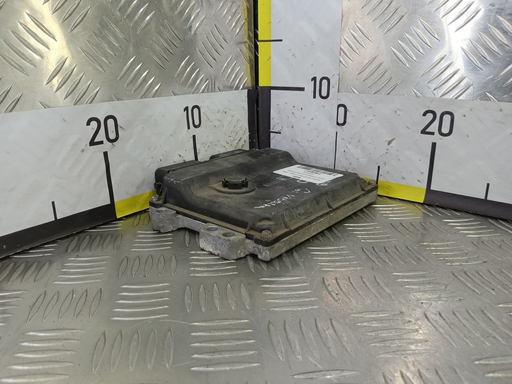 блок управления двигателем SUZUKI Grand Vitara  33920-65J01, 2130 рублей, Москва