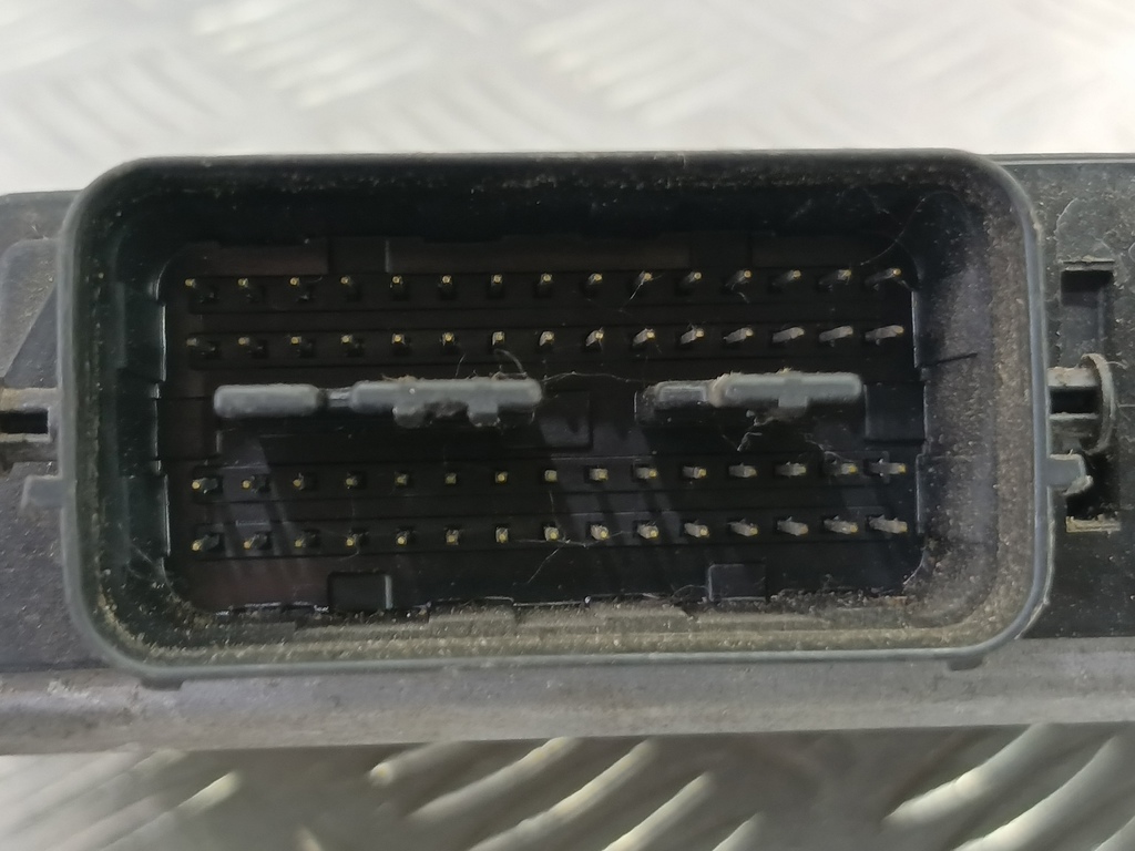 блок управления двигателем SUZUKI Grand Vitara 2.0 4WD MT (140 л.с.)Grand Vitara  II (2005—2008) Внедорожник 33910-78K00, 2130 рублей, Москва