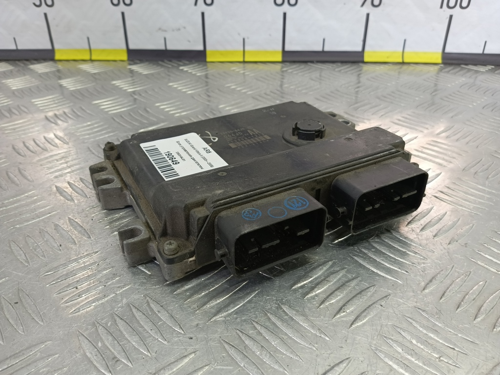 блок управления двигателем SUZUKI Grand Vitara 1.6 4WD MT (106 л.с.)Grand Vitara  II (2005—2008) Внедорожник 33920-64J01, 3279 рублей, Москва