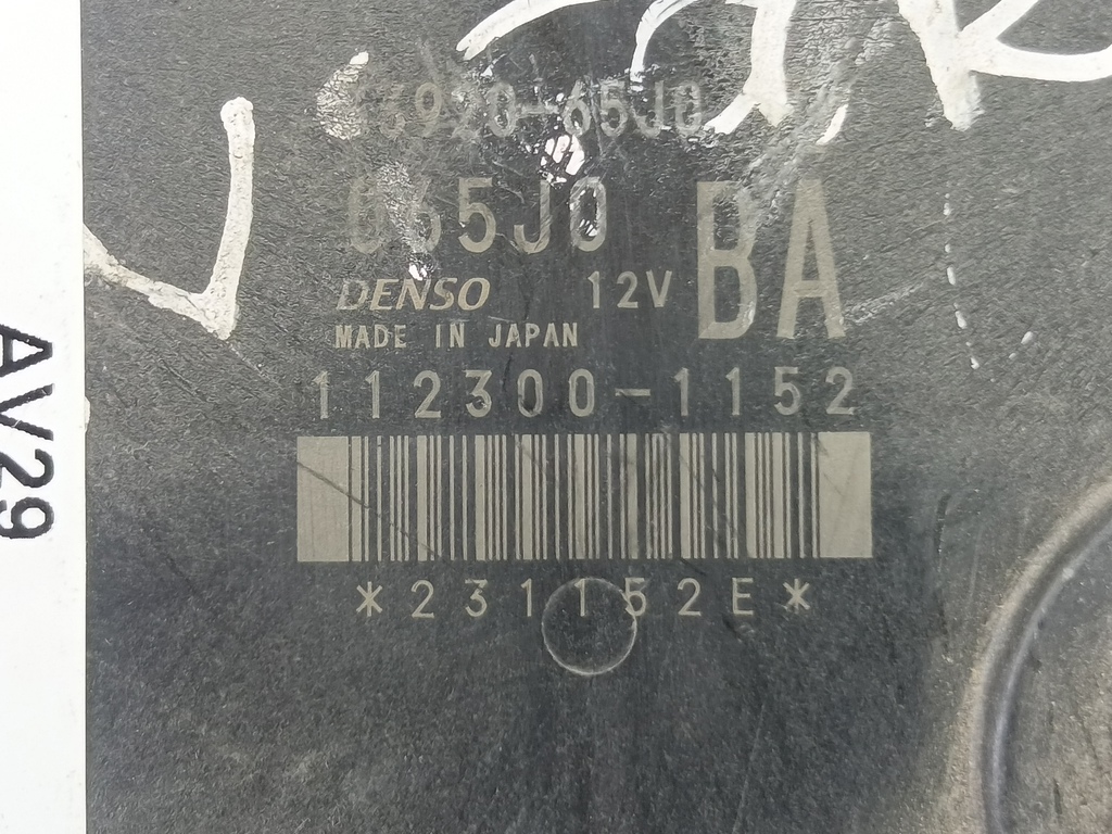 блок управления двигателем SUZUKI Grand Vitara 2.0 4WD MT (140 л.с.)Grand Vitara  II (2005—2008) Внедорожник 33920-65J01, 2130 рублей, Москва