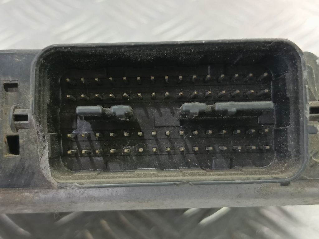 блок управления двигателем SUZUKI Grand Vitara 2.0 4WD MT (140 л.с.)Grand Vitara  II (2005—2008) Внедорожник 3392165J00, 2930 рублей, Москва