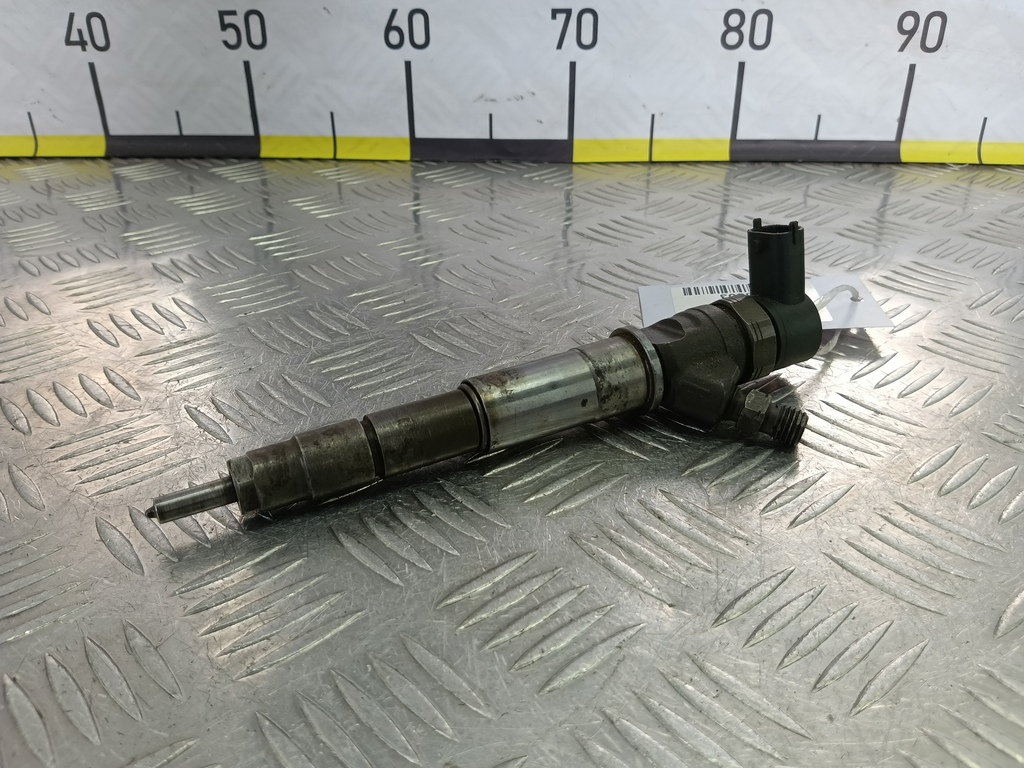 форсунка топливная Renault   166091245R, 14200 рублей, Москва