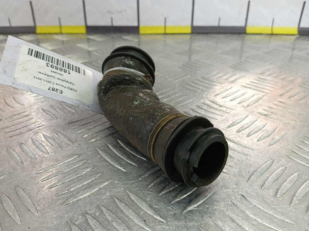 патрубок турбины FORD Focus  2042969, 980 рублей, Москва