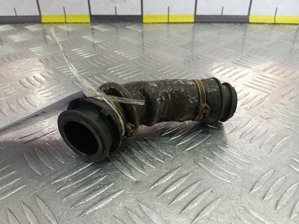 патрубок турбины FORD Focus  2042969, 980 рублей, Москва