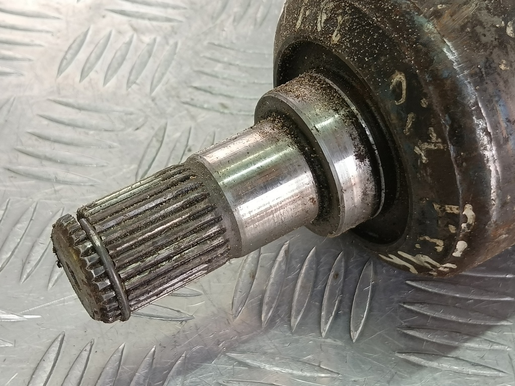 привод Hyundai TUCSON 2.0 CRDi AT (112 л.с.)Tucson  I (2004—2011) Внедорожник 495012E700, 4430 рублей, Москва