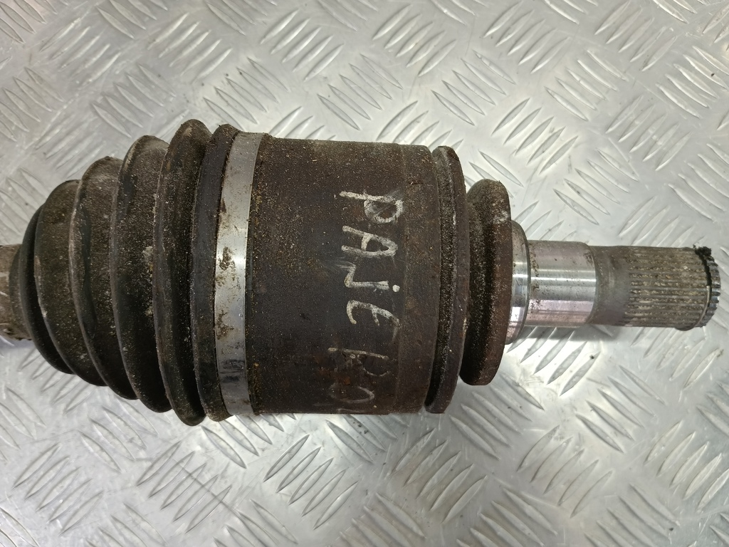 привод MITSUBISHI PAJERO  3715A097, 6150 рублей, Москва