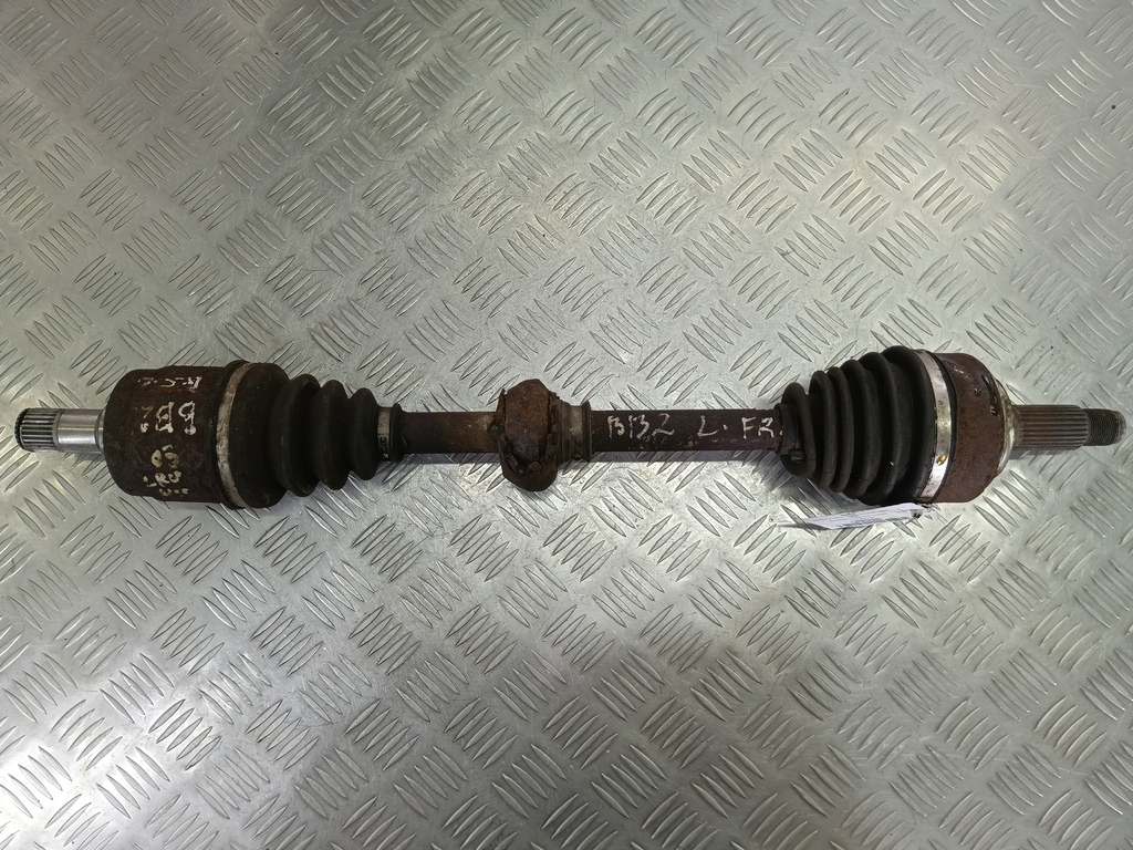 привод HONDA Accord 2.4 AT (162 л.с.)Accord  VII (2002—2006) Седан 44306SEAN50, 5580 рублей, Москва