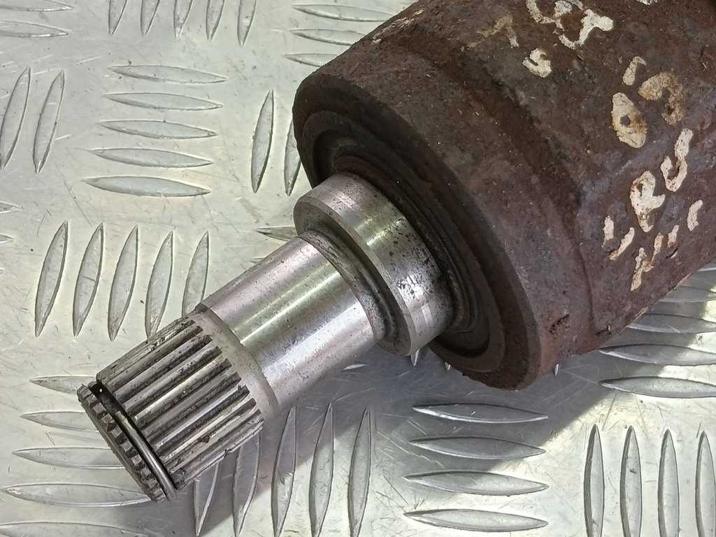 привод HONDA Accord 2.4 AT (162 л.с.)Accord  VII (2002—2006) Седан 44306SEAN50, 5580 рублей, Москва