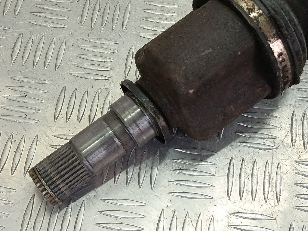 привод MAZDA 3 2.0 MT (150 л.с.)3  BK (2003—2006) Седан GG3125600C, 6150 рублей, Москва