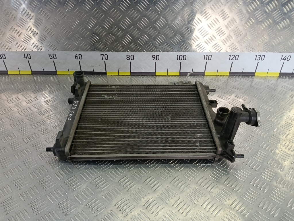 радиатор основной Hyundai GETZ 1.1 MT (66 л.с.)Getz  I рестайлинг (2005—2011) Хетчбэк 253101C100, 3850 рублей, Москва