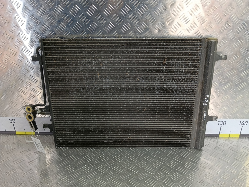 радиатор кондиционера LAND ROVER FREELANDER  LR000566, 2700 рублей, Москва