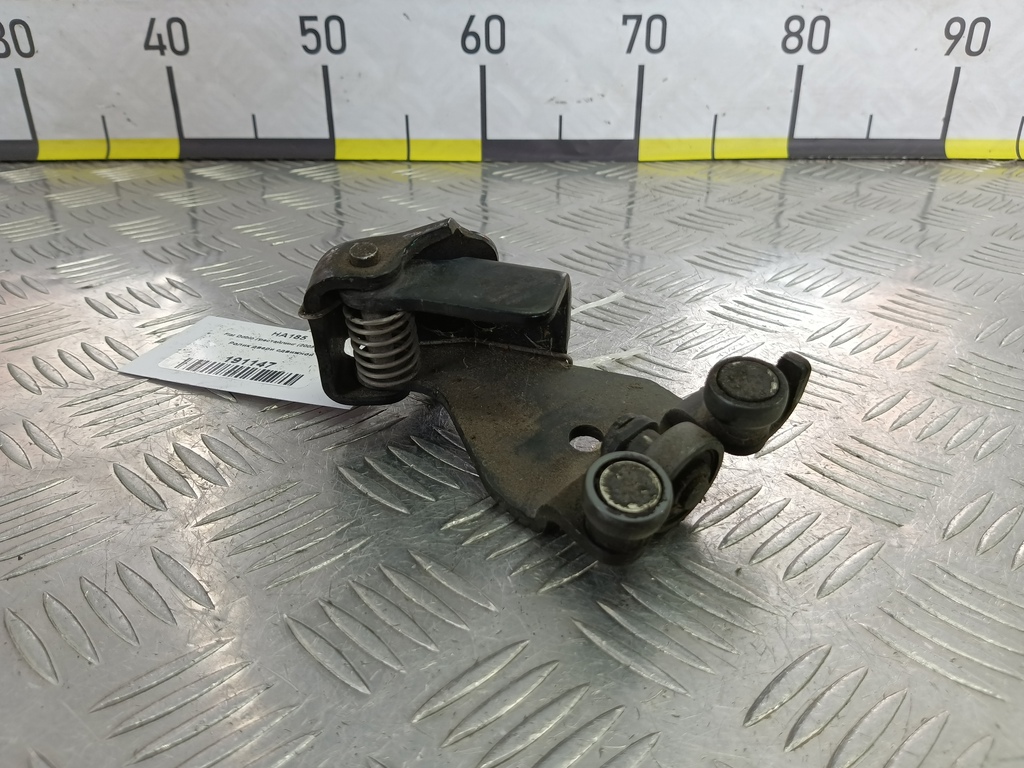 ролик двери сдвижной Fiat Doblo 1.4 MT (78 л.с.)Doblo  I рестайлинг (2005—2015) Фургон 46843004, 1550 рублей, Москва