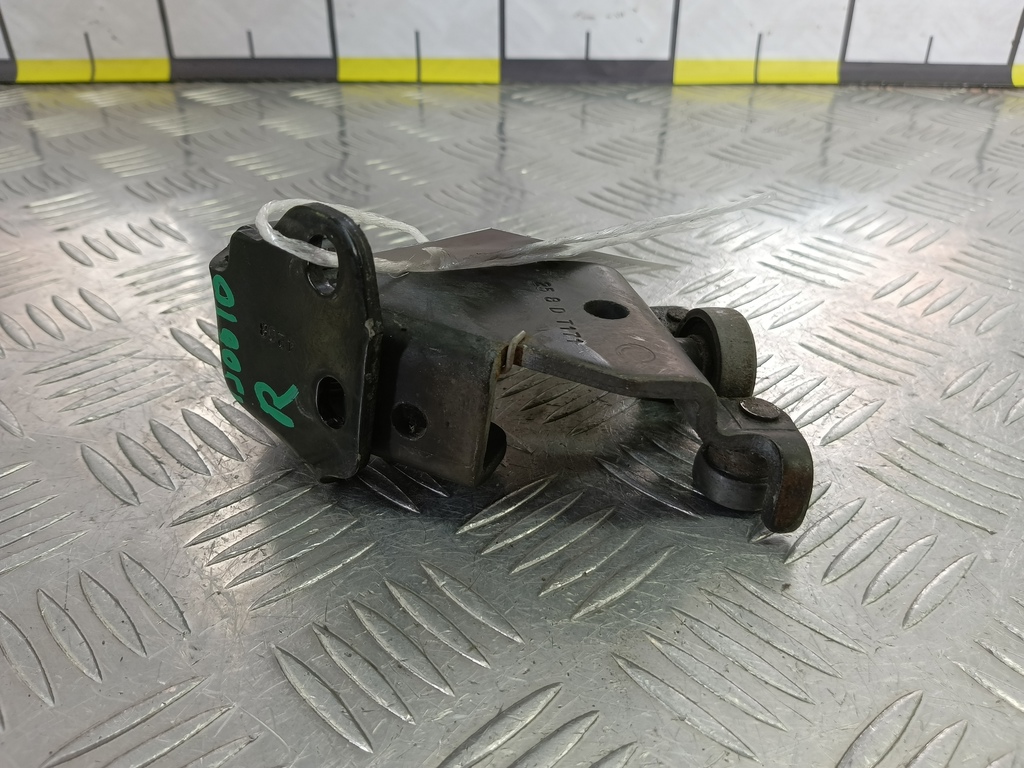 ролик двери сдвижной Fiat Doblo 1.4 MT (78 л.с.)Doblo  I рестайлинг (2005—2015) Фургон 46843004, 1550 рублей, Москва