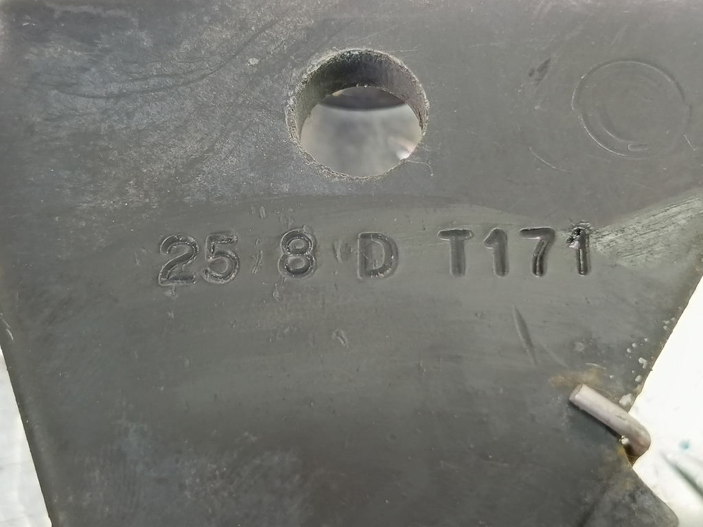 ролик двери сдвижной Fiat Doblo 1.4 MT (78 л.с.)Doblo  I рестайлинг (2005—2015) Фургон 46843004, 1550 рублей, Москва