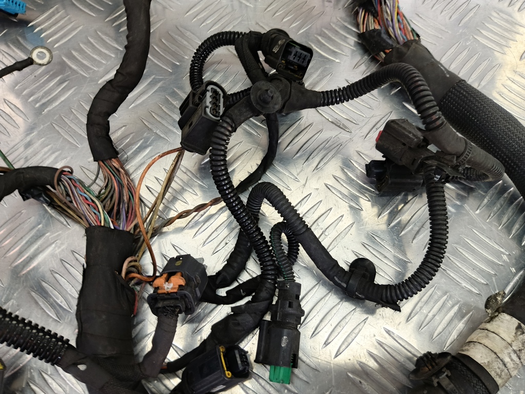 проводка (коса) Peugeot Partner  9803041780, 5690 рублей, Москва