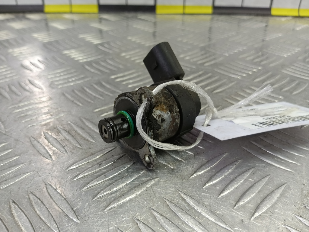 датчик давления топлива MERCEDES-BENZ Vito  A6460740084, 7880 рублей, Москва