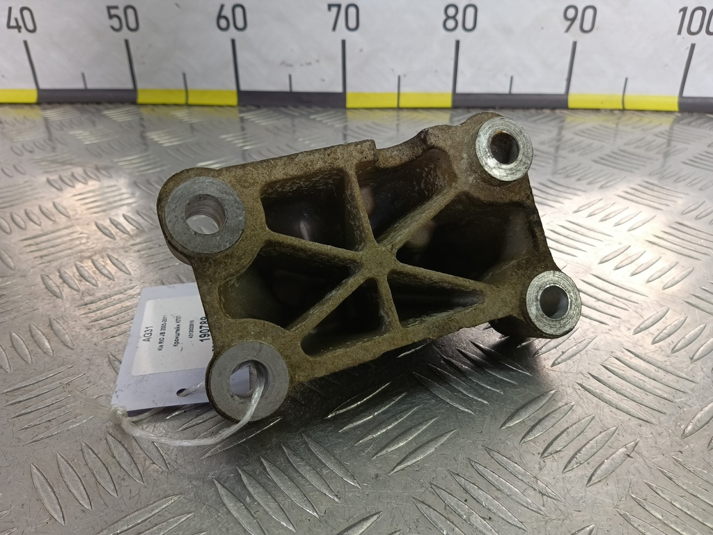 кронштейн кпп Kia RIO  4312023010, 750 рублей, Москва