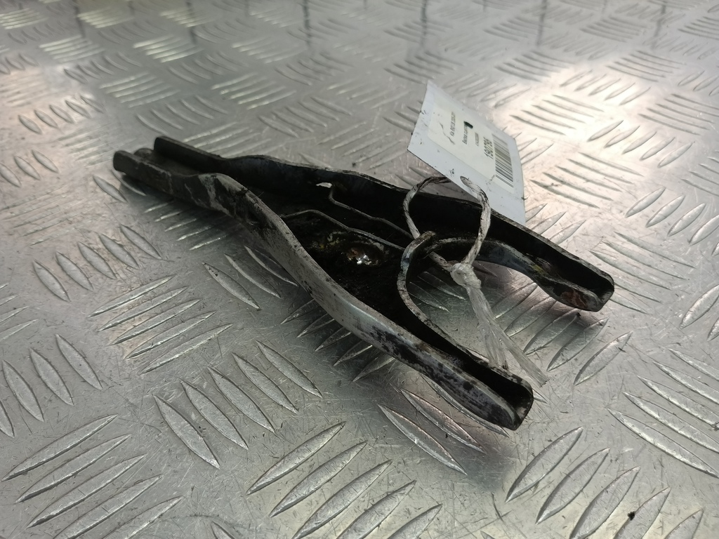 вилка сцепления Kia RIO  4143023000, 980 рублей, Москва