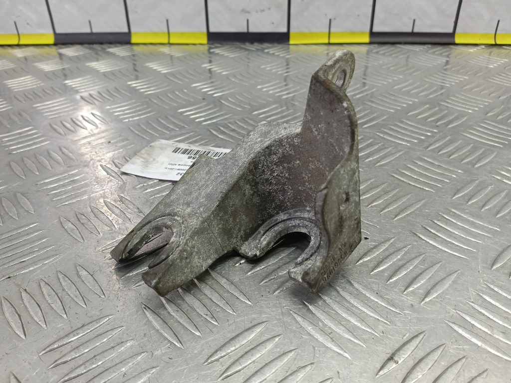 кронштейн тросов кпп Opel Insignia  738875, 750 рублей, Москва