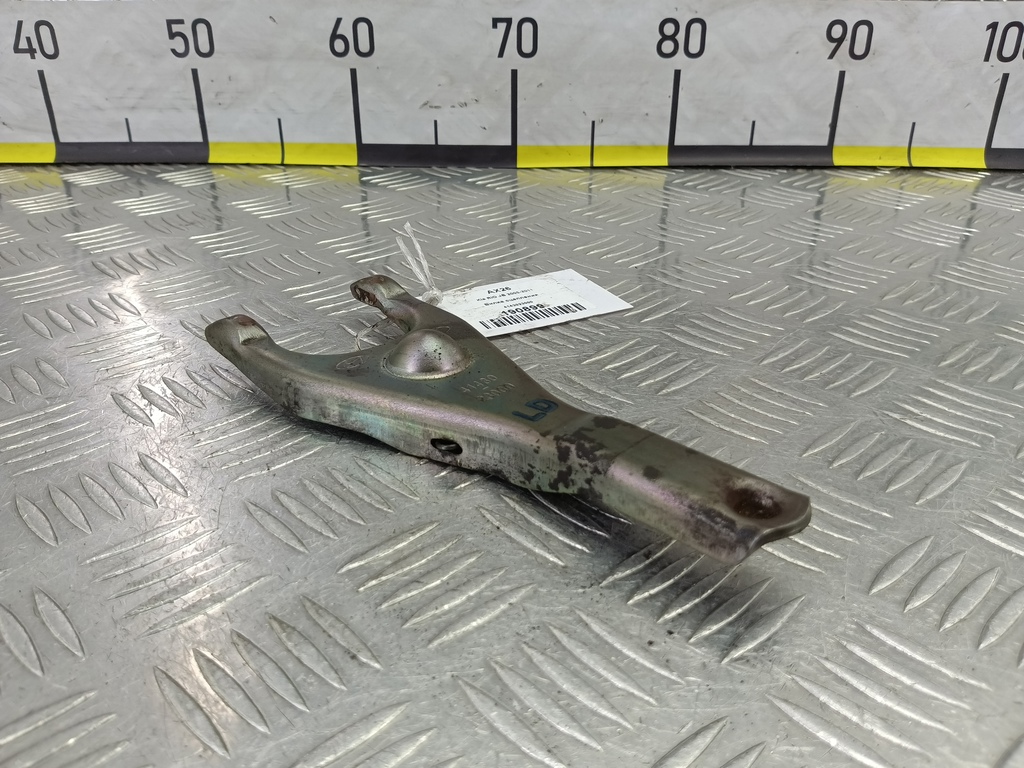 вилка сцепления Kia RIO  4143023000, 980 рублей, Москва